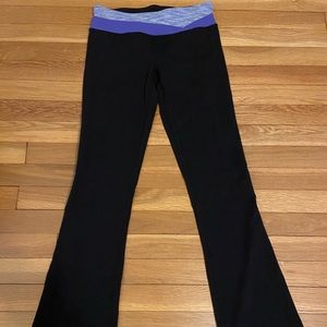 Ivivva Black Reversible Yoga Pants